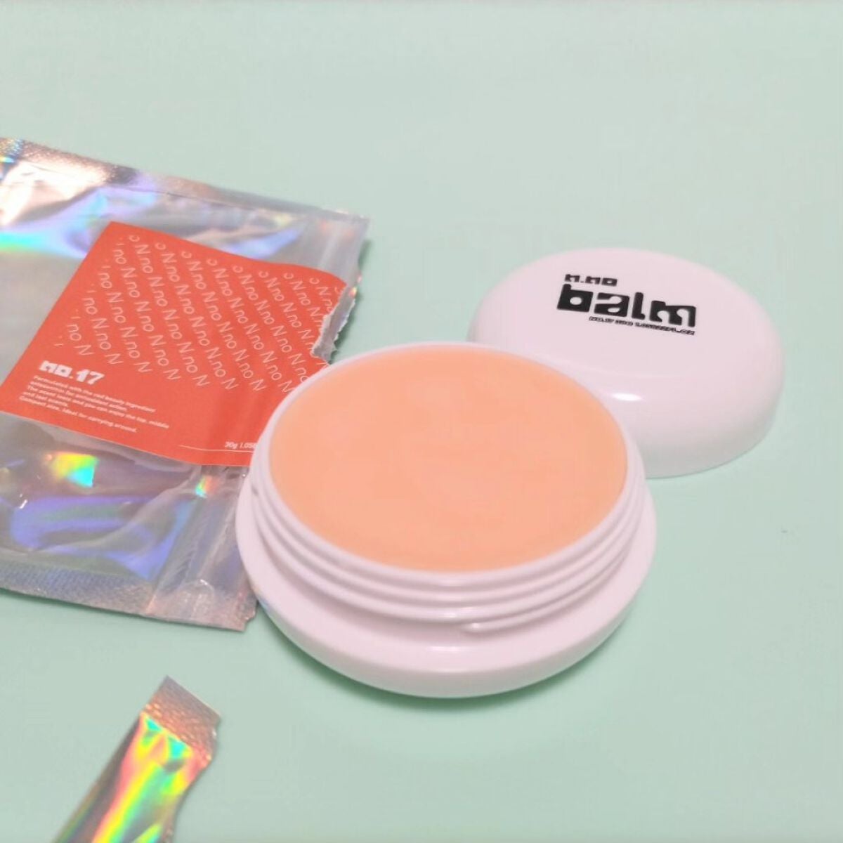 いちごソフトクリーム on LIPS 「エヌナンバーエッセンシャルバームNO17ホワイトティーの香り🌿..」(2枚目)