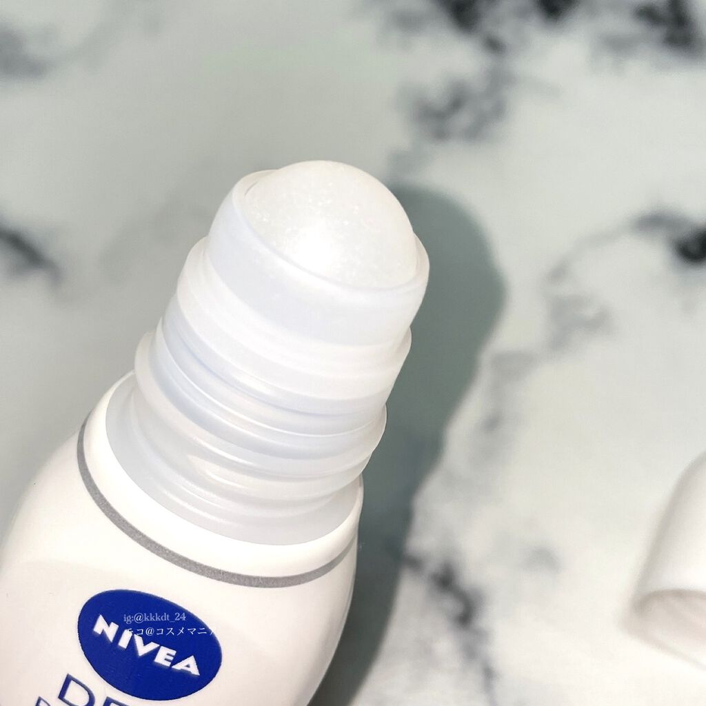 ニベアデオ ロールオン ホワイトソープの香り/ニベア/デオドラント・制汗剤を使ったクチコミ(4枚目)