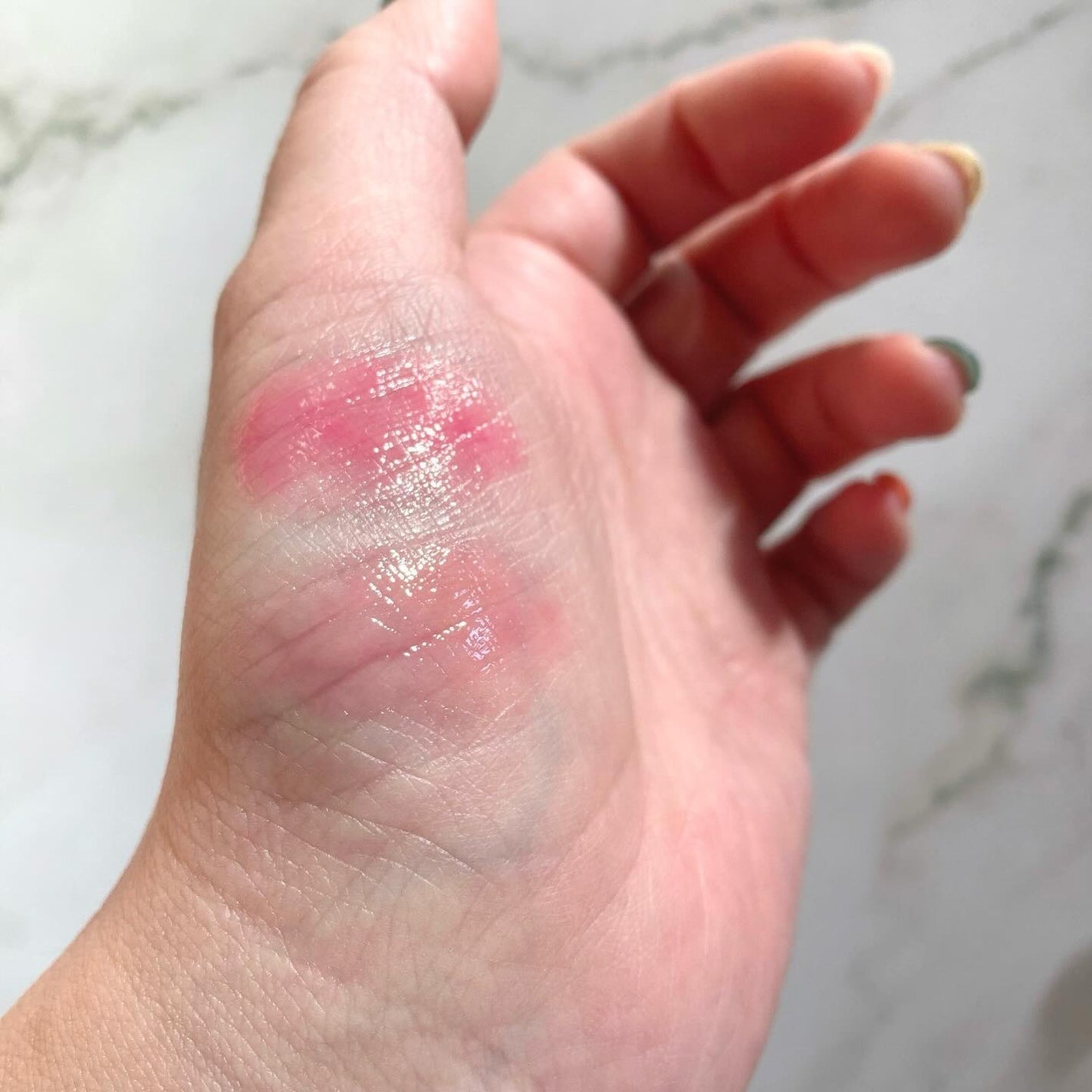 フィー リップアンドチーク グローイジェリーポット/fwee/リップグロスを使ったクチコミ(7枚目)