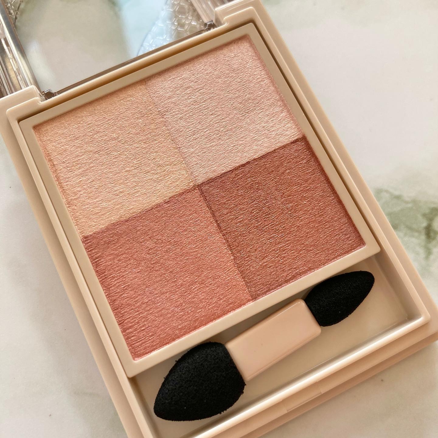 ニュアンス デューイ クリエイター/Visée/アイシャドウパレットを使ったクチコミ（2枚目）