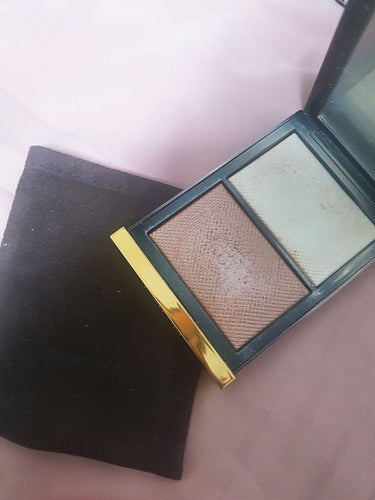 スキン イルミネイティング パウダー デュオ/TOM FORD BEAUTY/プレストパウダーを使ったクチコミ（1枚目）