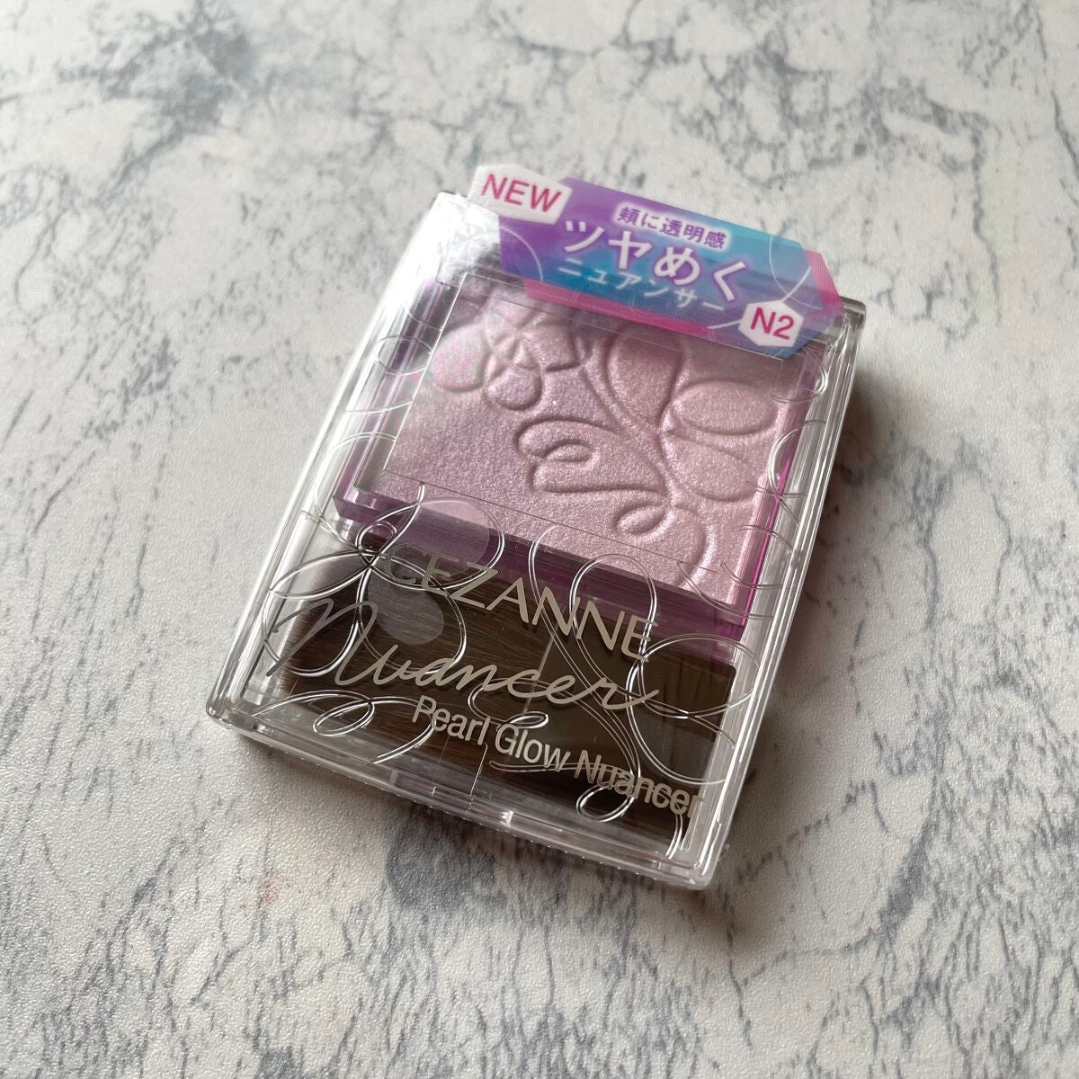 パールグロウニュアンサー/CEZANNE/パウダーハイライトを使ったクチコミ(2枚目)