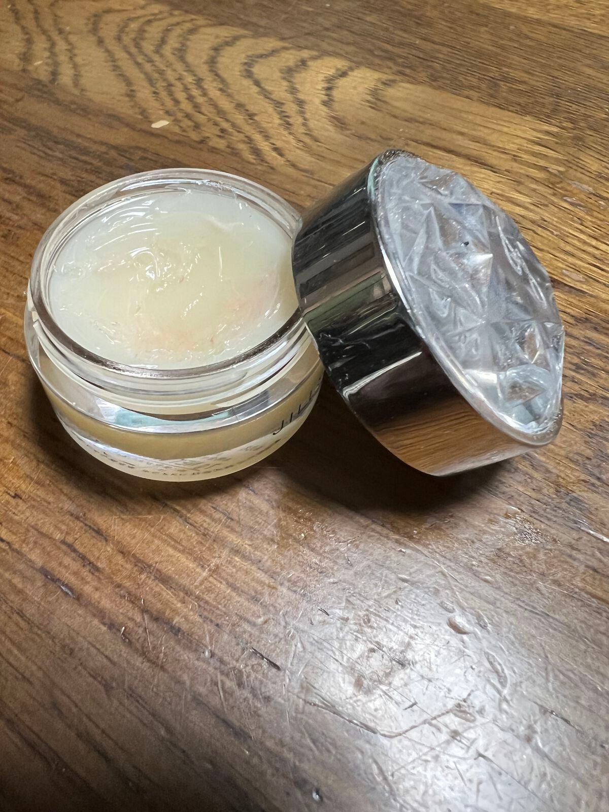 ジルスチュアート リップバーム/JILL STUART/リップバームを使ったクチコミ(1枚目)