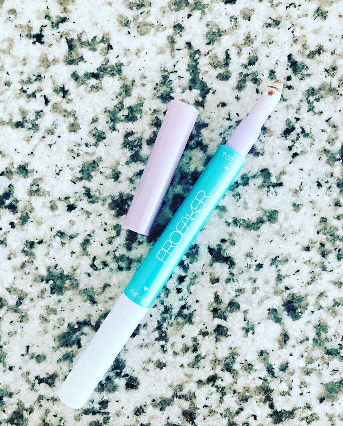 リップバランスチェンジ /プロフェイカー/リップライナーを使ったクチコミ(4枚目)