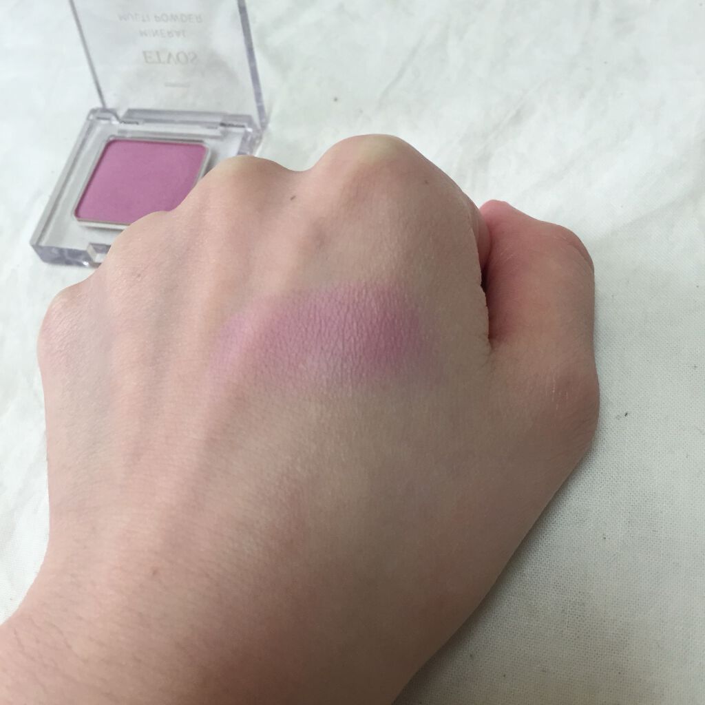 ミネラルマルチパウダー エアリーモーブ（限定）/エトヴォス/単色アイシャドウを使ったクチコミ（3枚目）