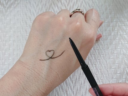 ハイパーイージー ジェル ライナー/MAYBELLINE NEW YORK/ジェルアイライナーを使ったクチコミ(1枚目)