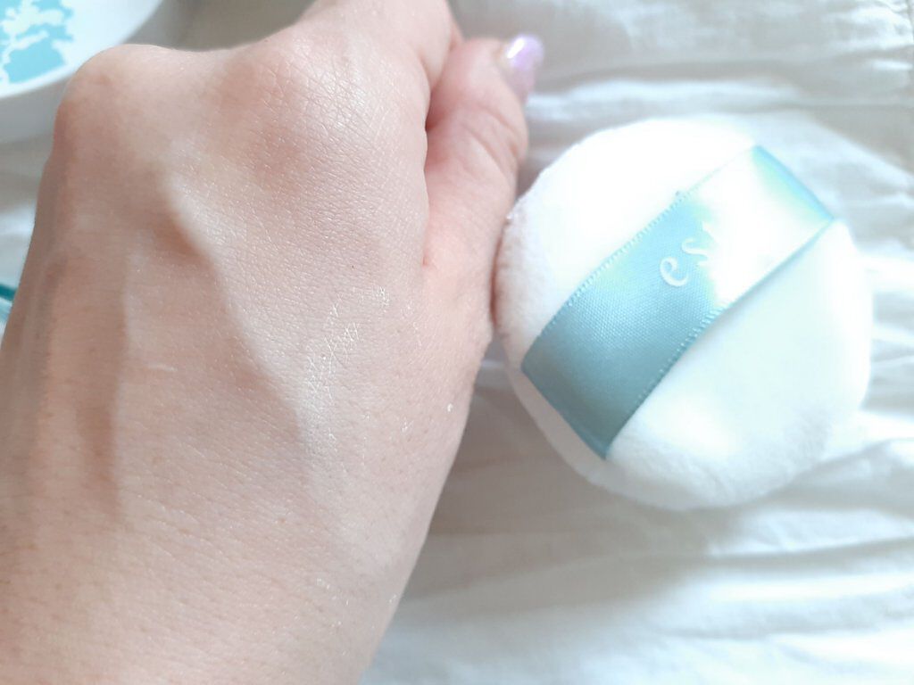 ラスティング クラリティ ルースパウダー/est/ルースパウダーを使ったクチコミ（3枚目）