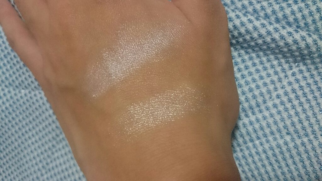 ハイライトスティック/CEZANNE/スティックハイライトを使ったクチコミ（2枚目）