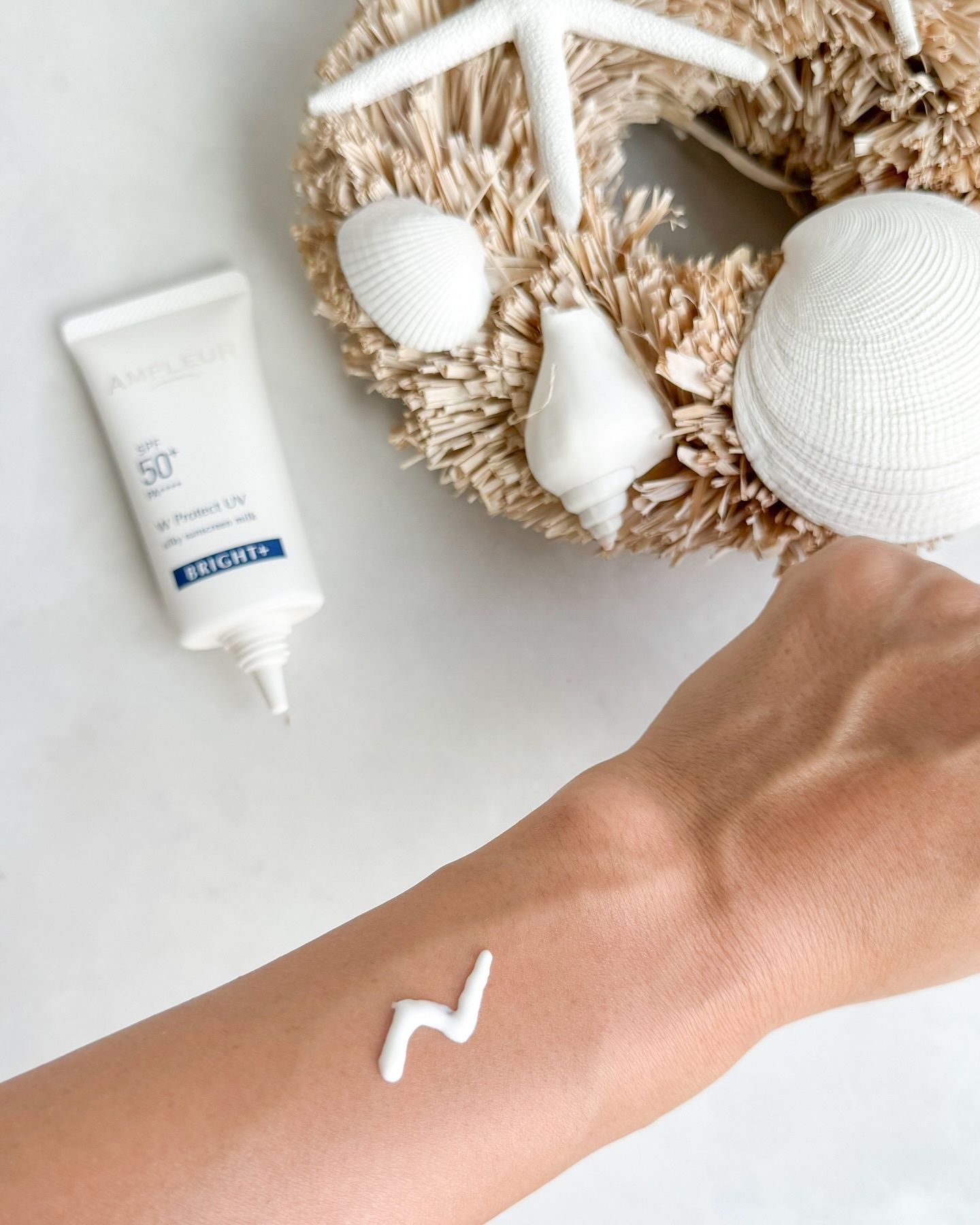 アンプルール WプロテクトUV ブライト＋/アンプルール/日焼け止めミルクを使ったクチコミ（3枚目）