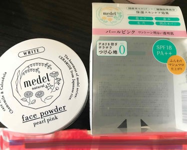 フェイスパウダー ワイルドローズアロマ/medel natural(メデル ナチュラル)/ルースパウダーを使ったクチコミ（1枚目）