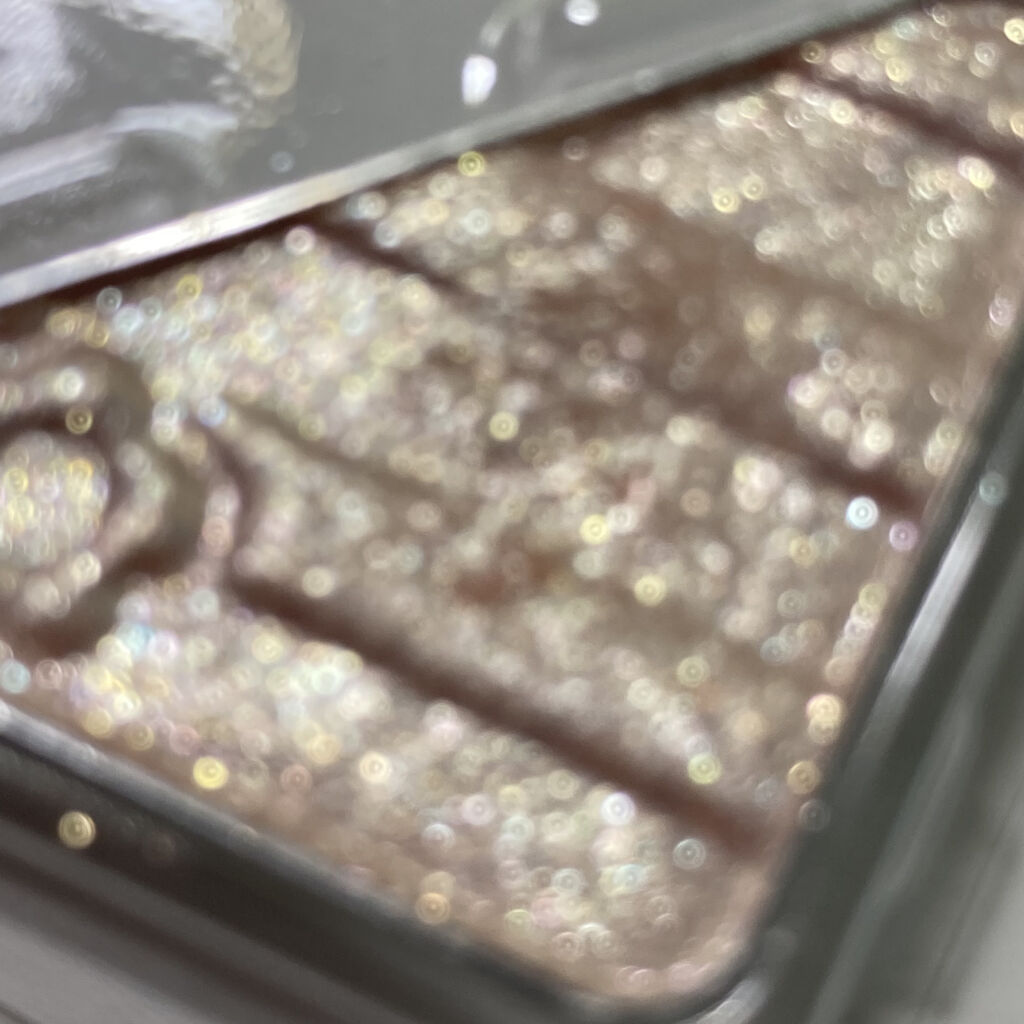 アイオープナー 044 (G)/MARY QUANT/単色アイシャドウを使ったクチコミ（3枚目）