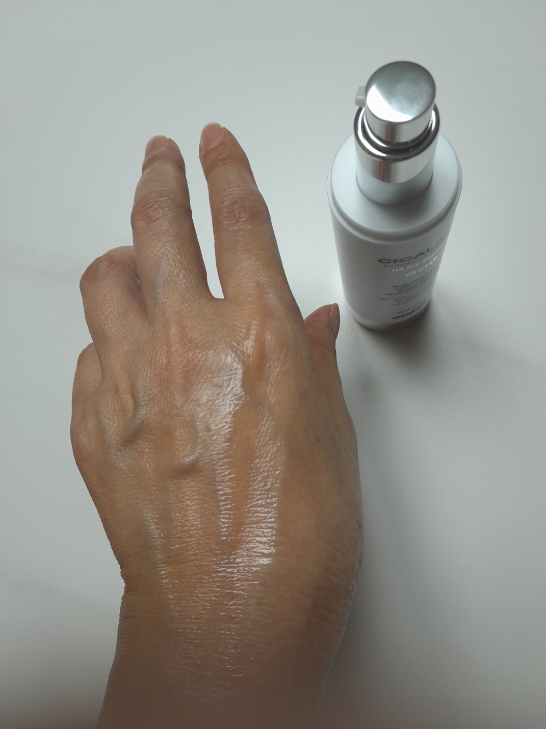 シカリニック HA バイオ エッセンス/CICALINIC/美容液を使ったクチコミ（3枚目）