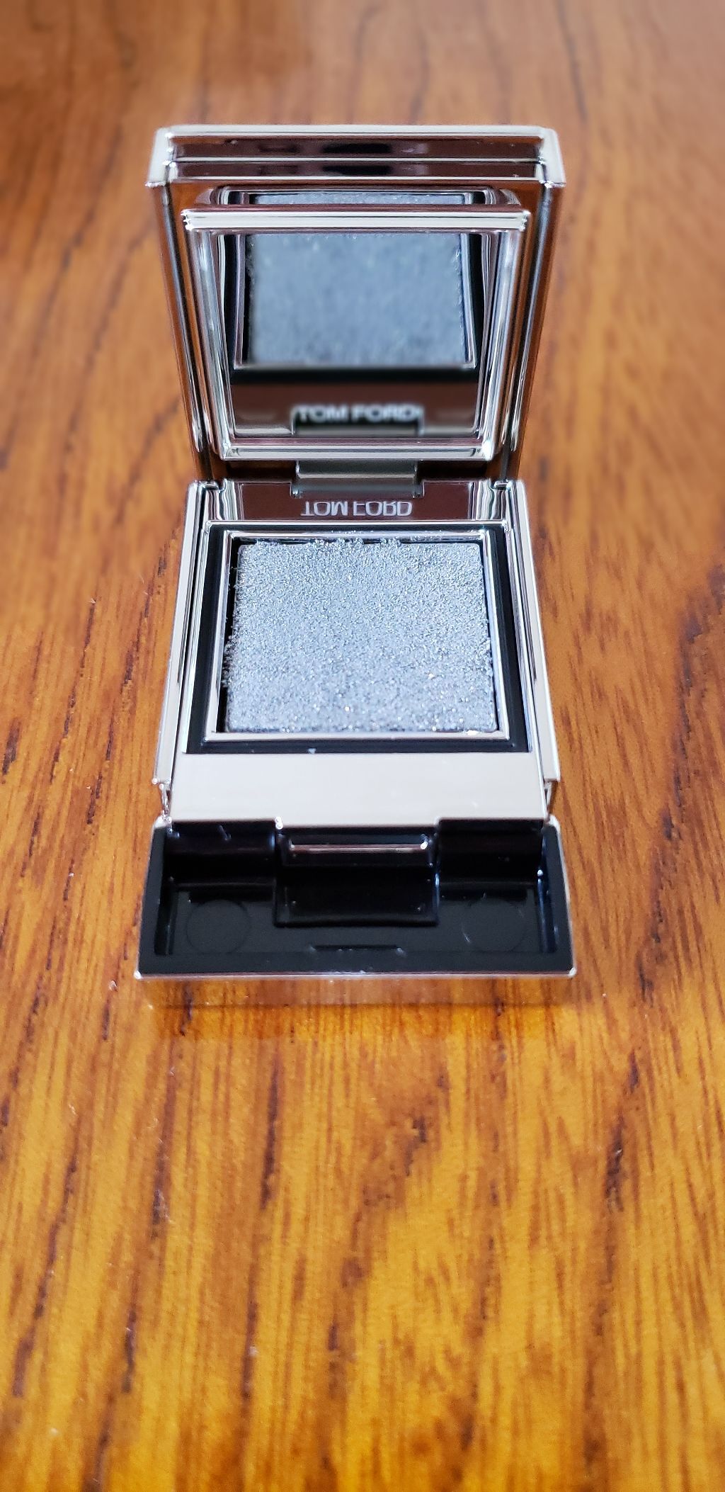 シャドウ エクストリーム/TOM FORD BEAUTY/単色アイシャドウを使ったクチコミ(1枚目)