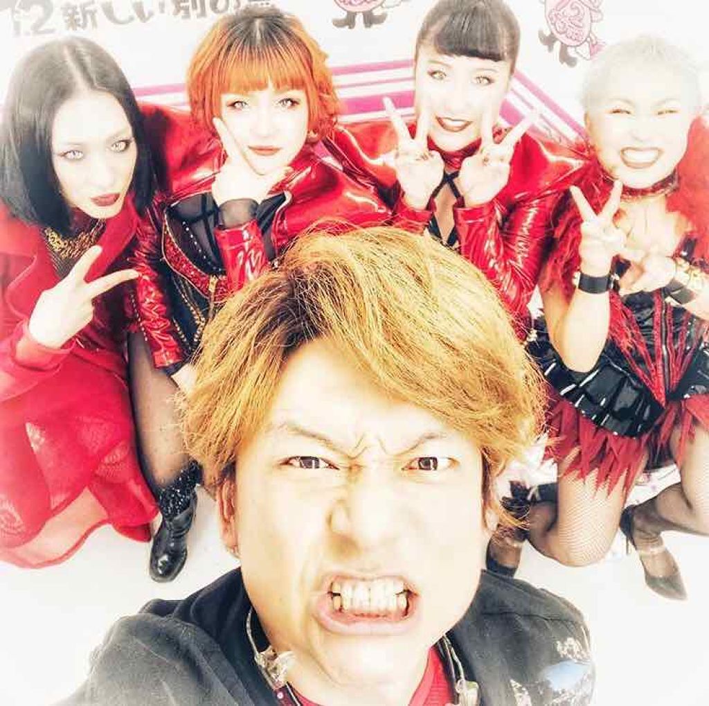 Arisa on LIPS 「#雑談【東京ゲゲゲイ歌劇団🔻】こんにちは(*ˊᵕˋ*)Chis..」(3枚目)