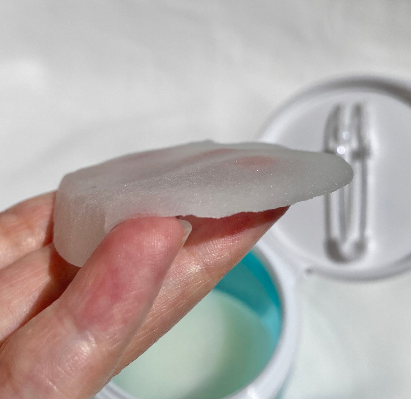 가을_秋 フォロバ on LIPS 「アイスクーリングパッド🧊貼った瞬間-6.64℃刺激が少ないキシ..」(2枚目)