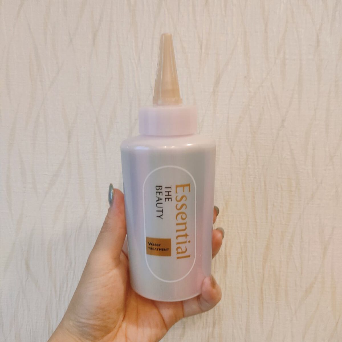 エッセンシャル プレミアム ウォータートリートメント EXスムース/エッセンシャル/アウトバストリートメントを使ったクチコミ（1枚目）