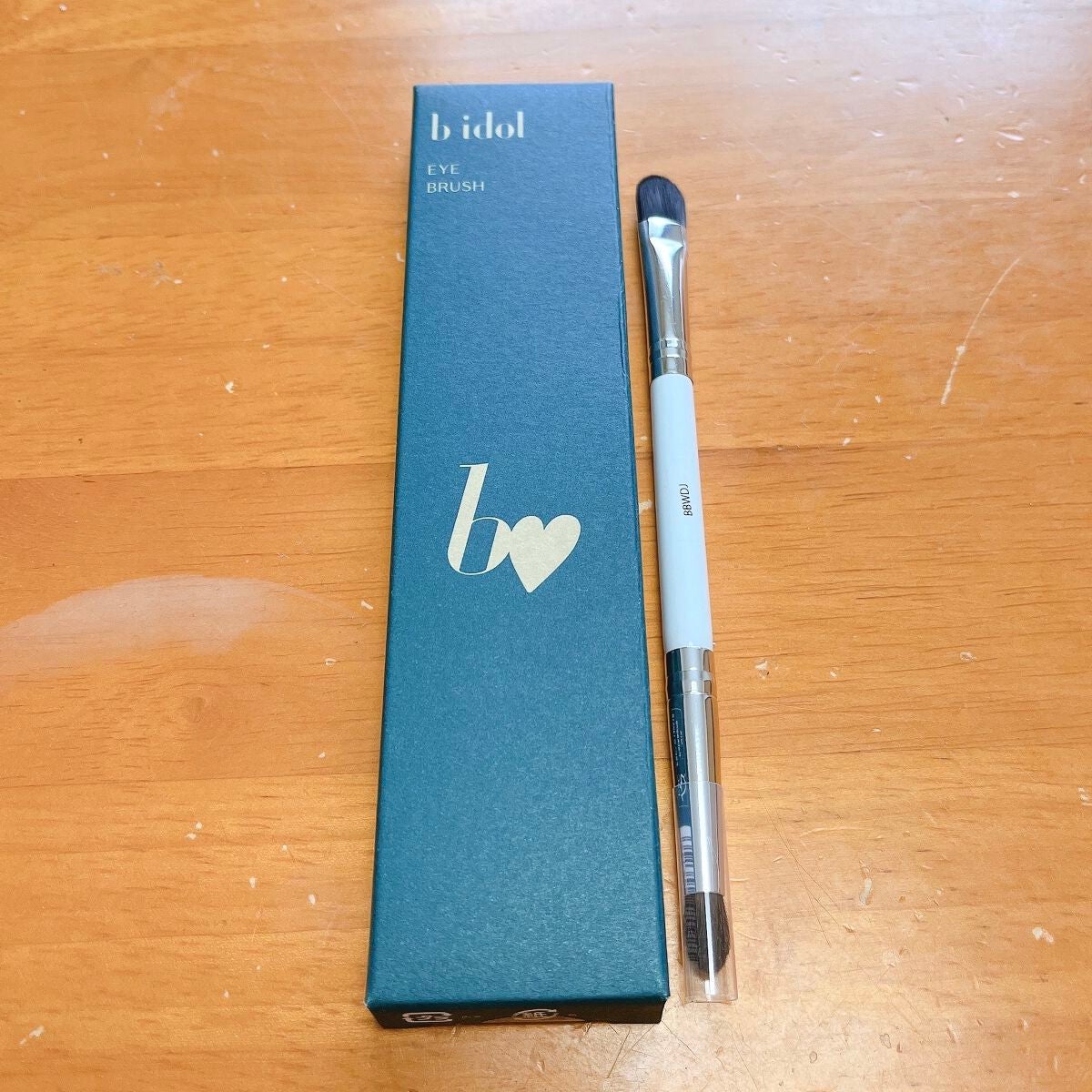 アイブラシ WR/b idol/メイクブラシを使ったクチコミ(1枚目)