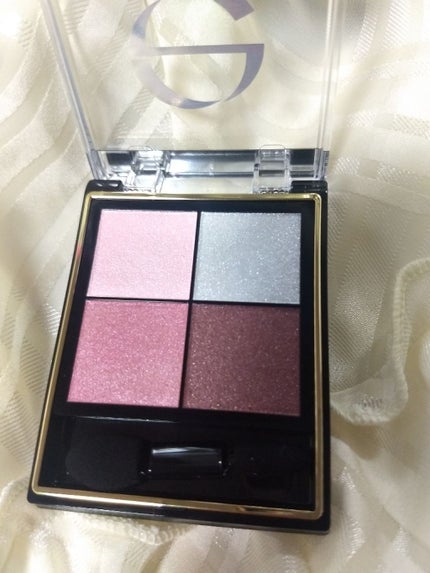 リアルクローズシャドウ/excel/アイシャドウパレットを使ったクチコミ(2枚目)