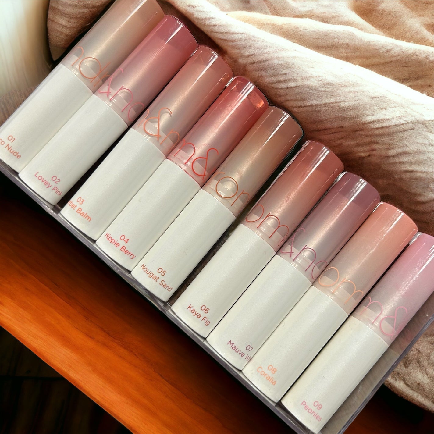 グラスティングメルティングバーム/rom&nd/リップバームを使ったクチコミ(4枚目)