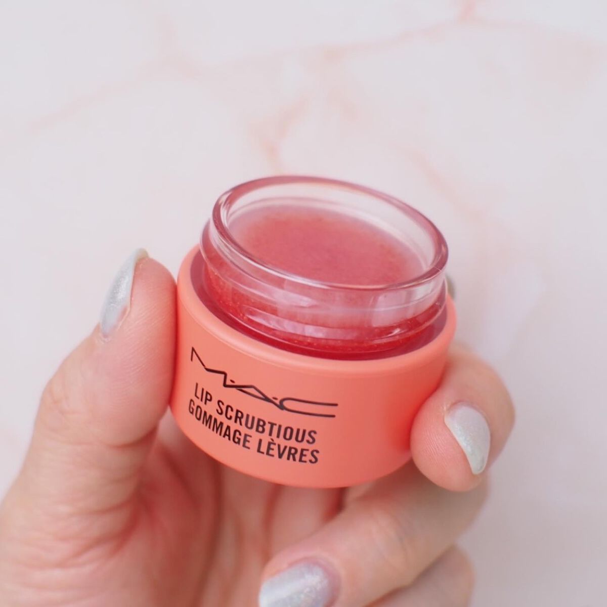 リップ スクラブシャス/M・A・C/リップスクラブを使ったクチコミ（2枚目）