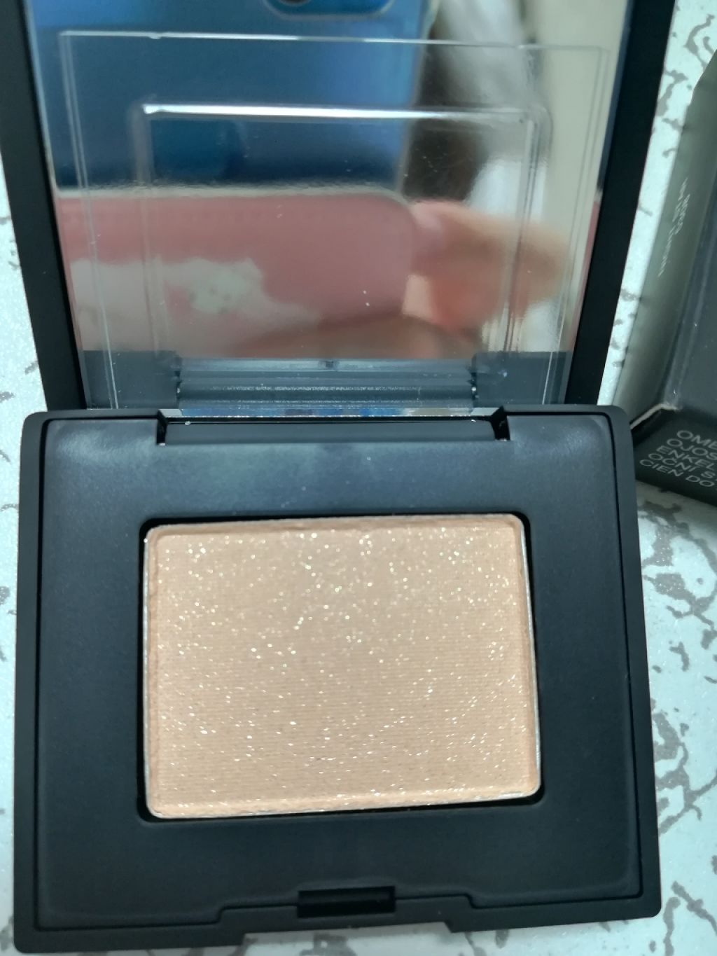 ハードワイヤードアイシャドー/NARS/単色アイシャドウを使ったクチコミ（3枚目）