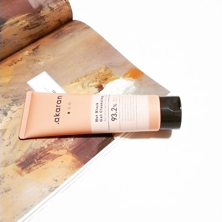 ブラックジェルクレンジング/.akaran/クレンジングジェルを使ったクチコミ（1枚目）