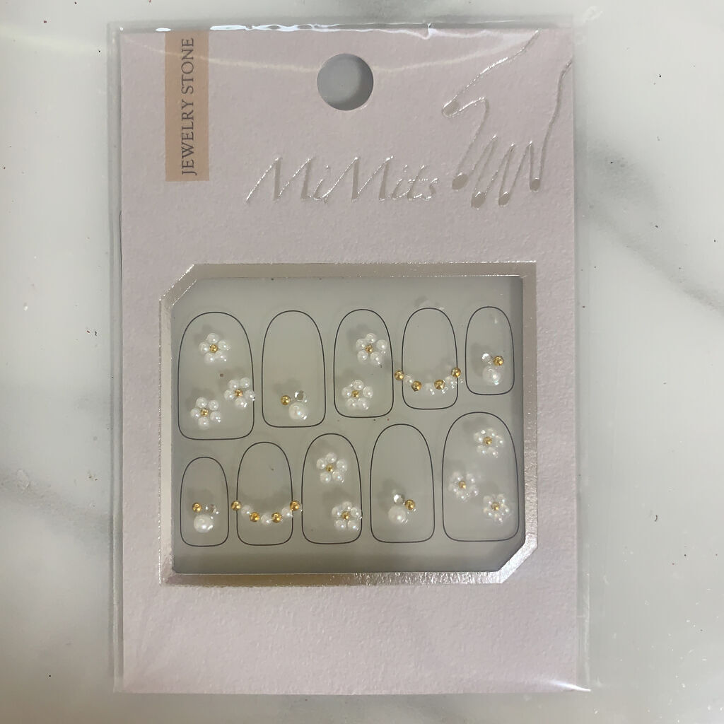 ジェルネイル ミルキーベージュ/セリア/ジェルネイルを使ったクチコミ（2枚目）