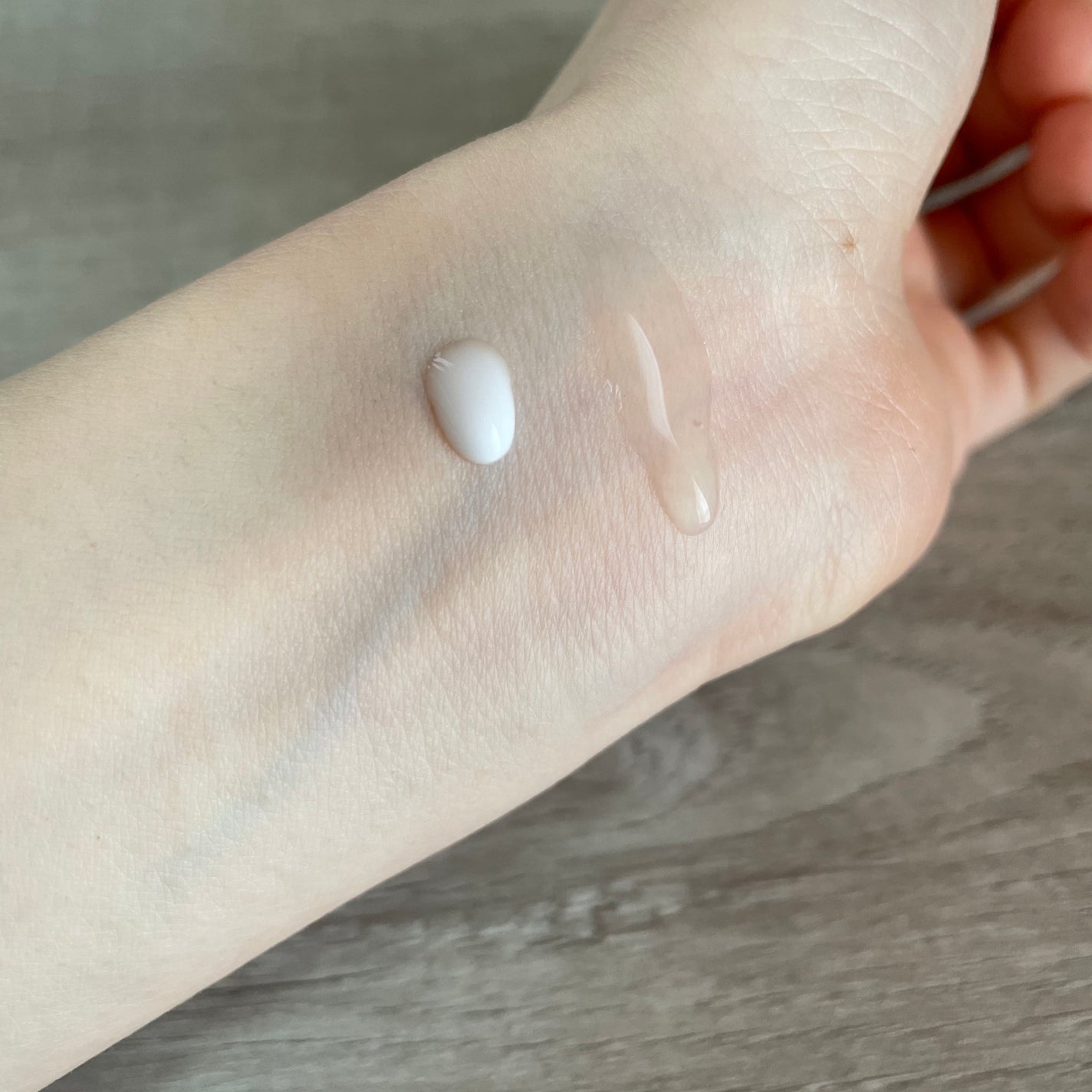 白潤プレミアム 薬用浸透美白化粧水(しっとりタイプ)/肌ラボ/化粧水を使ったクチコミ(2枚目)