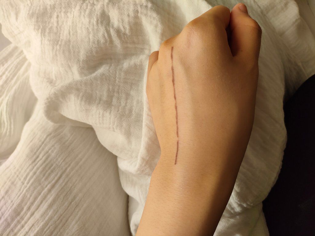 ラトゥー エクラ ファンデーション プライマー N/PAUL & JOE BEAUTE/化粧下地を使ったクチコミ（2枚目）