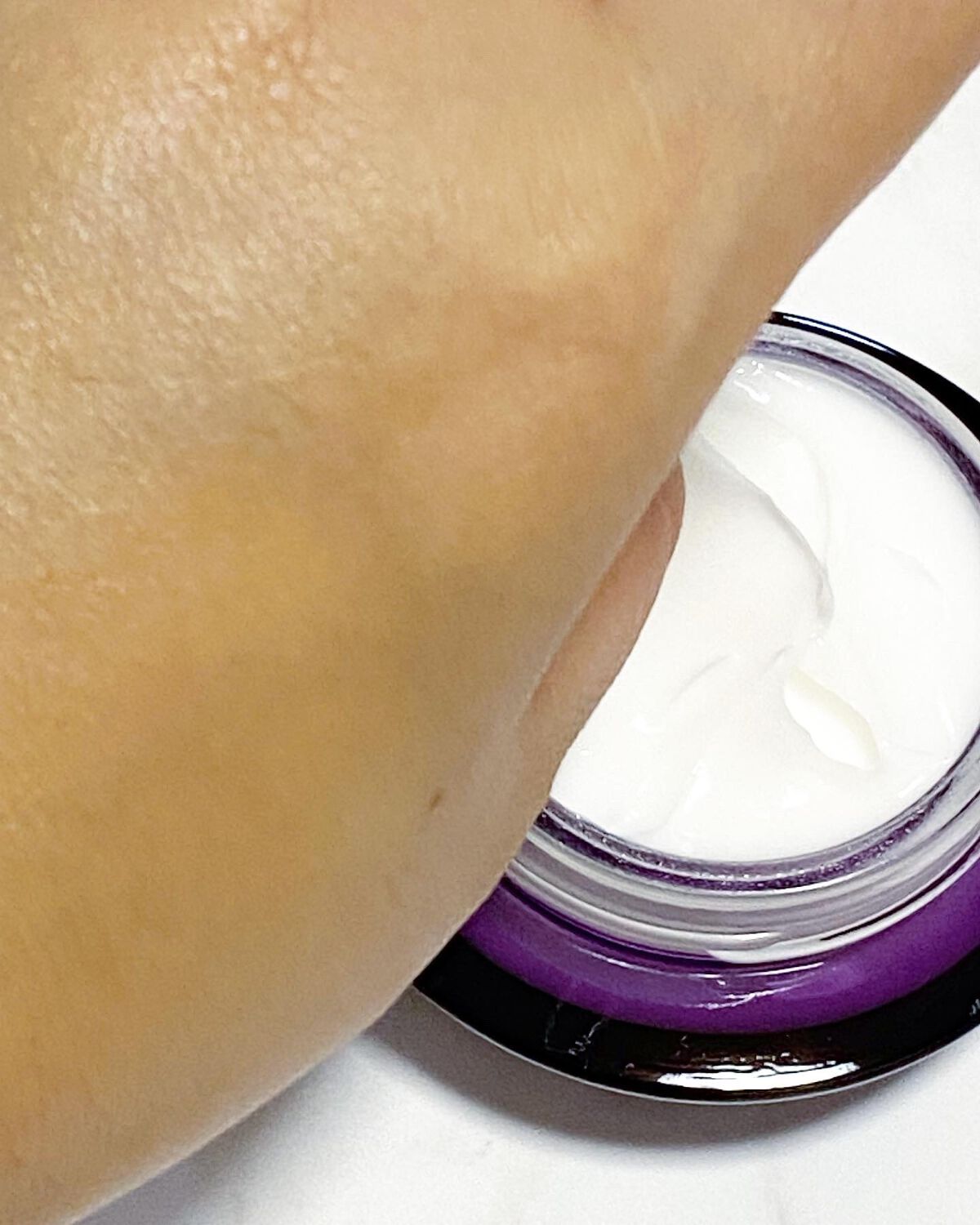 リポソーム アドバンスト リペアクリーム/DECORTÉ/フェイスクリームを使ったクチコミ(5枚目)