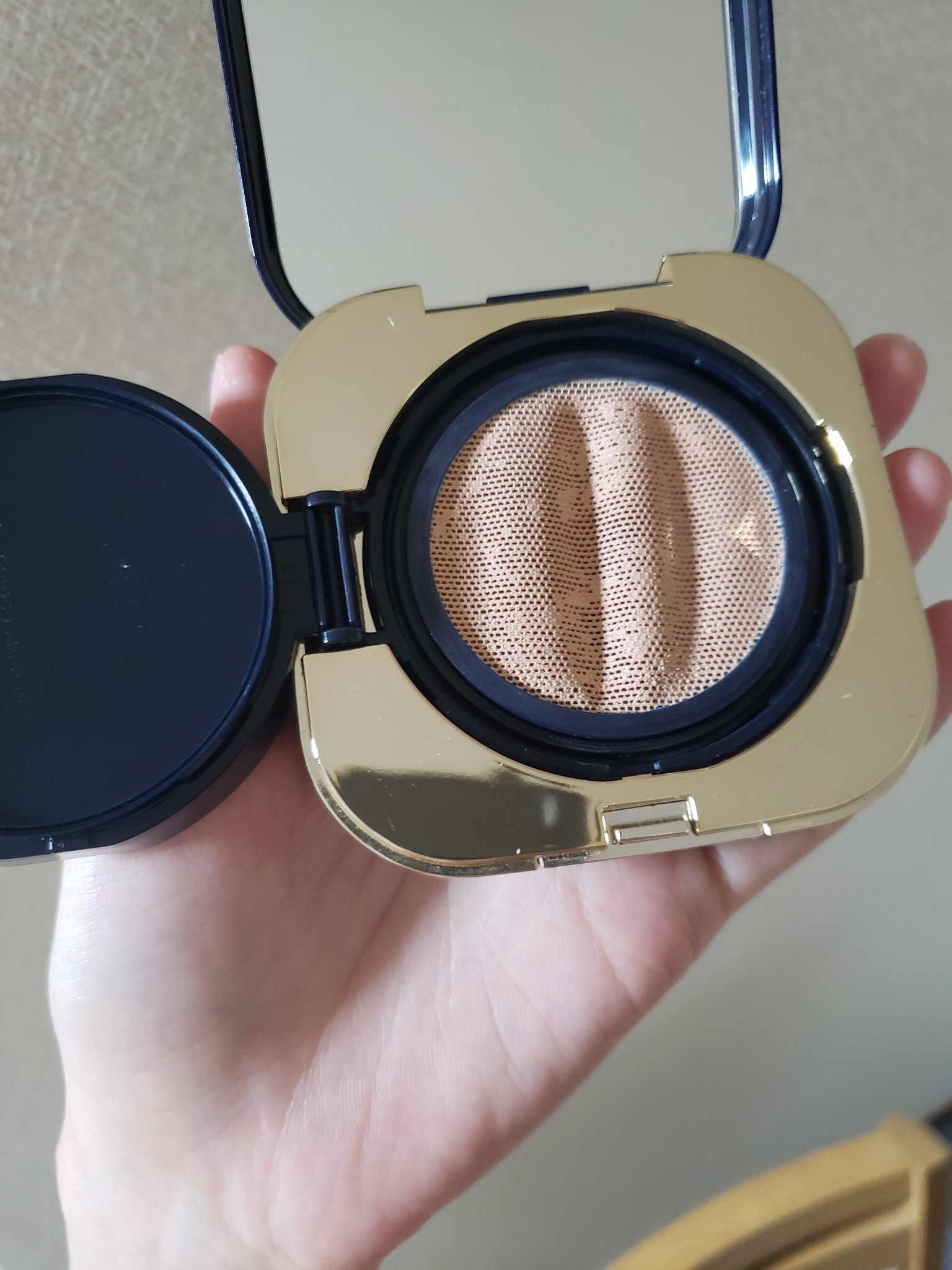 クレ・ド・ポー ボーテ タンクッションエクラ ナチュレル/クレ・ド・ポー ボーテ/クッションファンデーションを使ったクチコミ（1枚目）