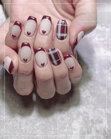 #ハートネイル,#ネイル,#アートネイル,#冬ネイル,#チョコネイル,#リングネイル,#ボルドーフレンチネイル,#ボルドーネイル,#ミラーネイル,#手書きアートネイル,#ハートネイル,#パーツネイル,#ベージュネイル,#バレンタインネイル,#冬ネイル,#天王寺ネイルのネイルデザイン