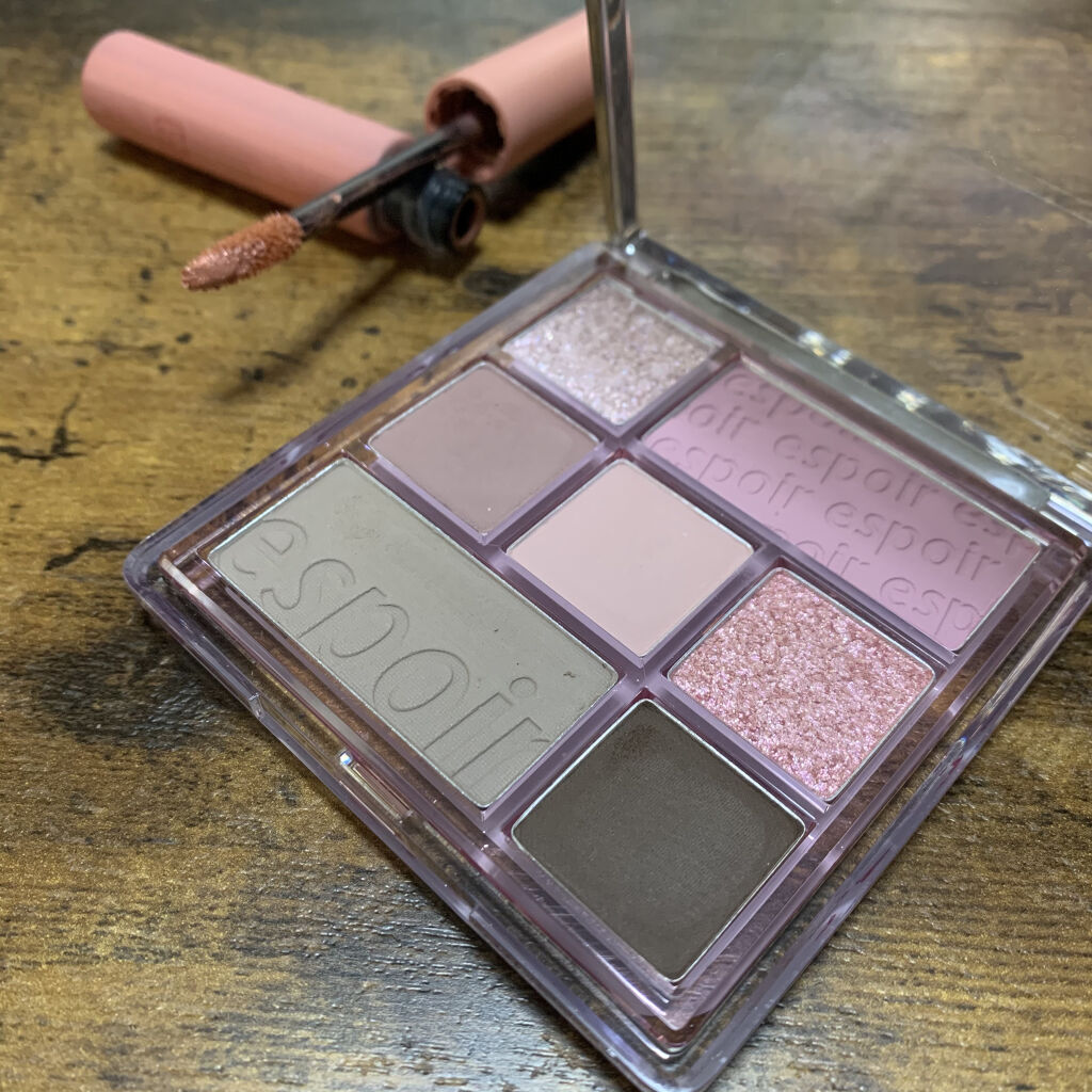 エテュセ アイエディション(リキッドカラー) 01 プリズムコーラル/ettusais/リキッドアイシャドウを使ったクチコミ（2枚目）