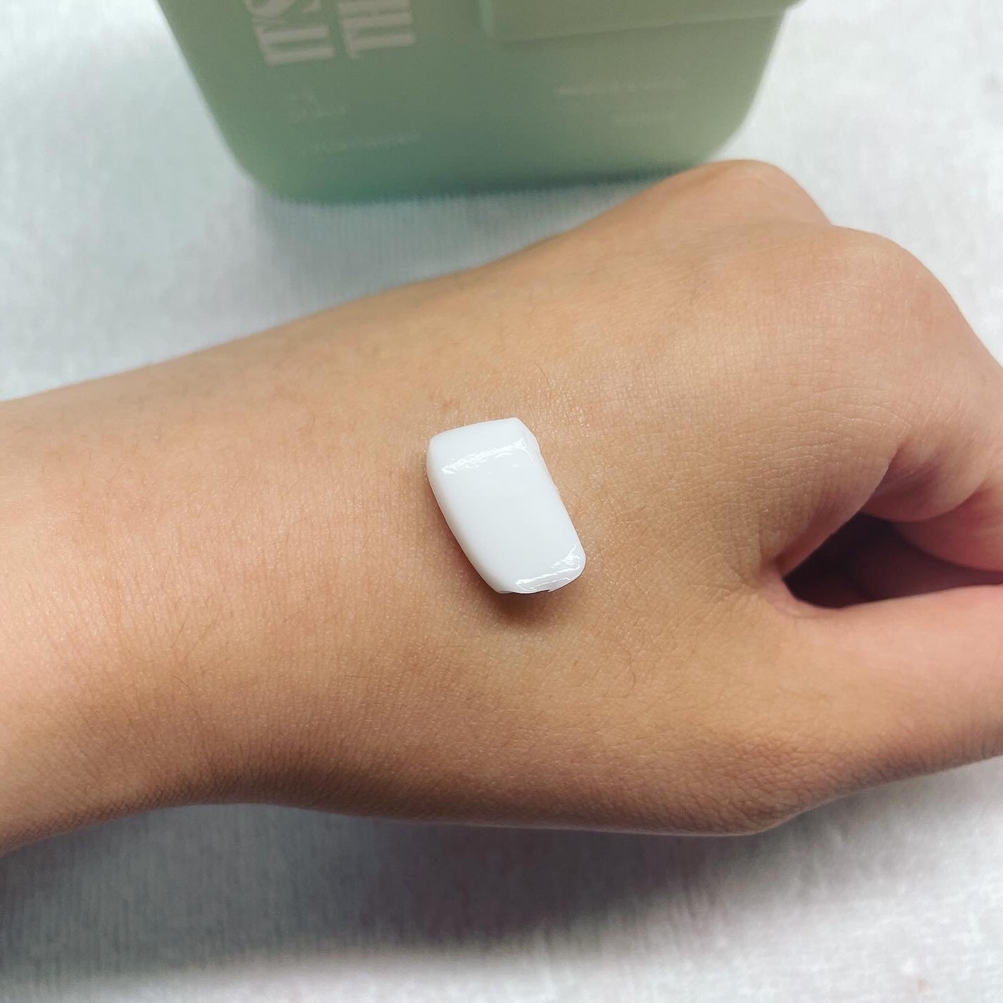 薬用スカルプ メディカルモイスト シャンプー/トリートメント/IT’S WHAT’S INSIDE THAT MATTERS./市販シャンプーを使ったクチコミ(3枚目)