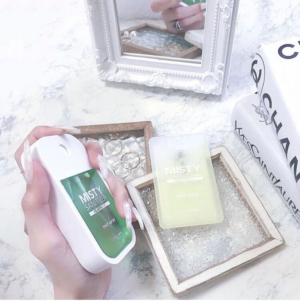 shiro on LIPS 「除菌でもお洒落を楽しむ❤︎ˊ˗..アロマ香る除菌スプレー..」(2枚目)