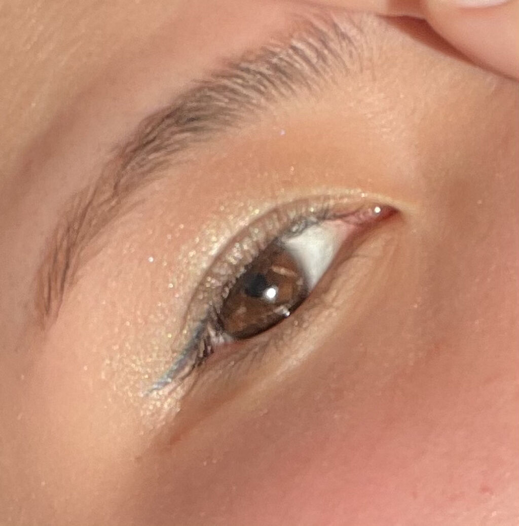 ストーンホイップアイズ/RMK/リキッドアイシャドウを使ったクチコミ（3枚目）