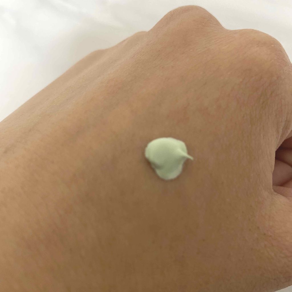 スキンカラーコントロールベース/KATE/化粧下地を使ったクチコミ(2枚目)