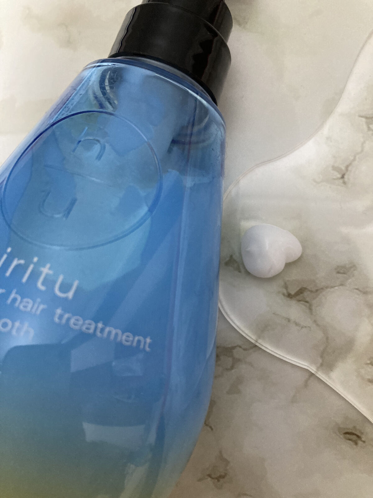 バランスリペアヘアオイル　スムース/hiritu/ヘアオイルを使ったクチコミ（3枚目）
