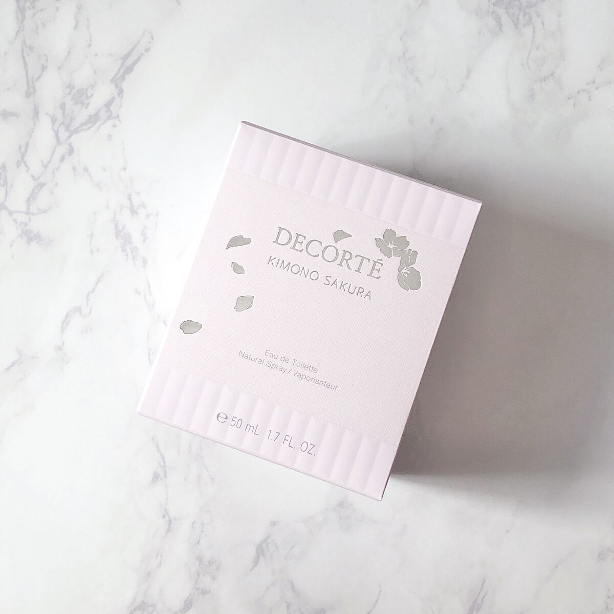 キモノ サクラ オードトワレ 50ml/DECORTÉ/香水(レディース)を使ったクチコミ（3枚目）