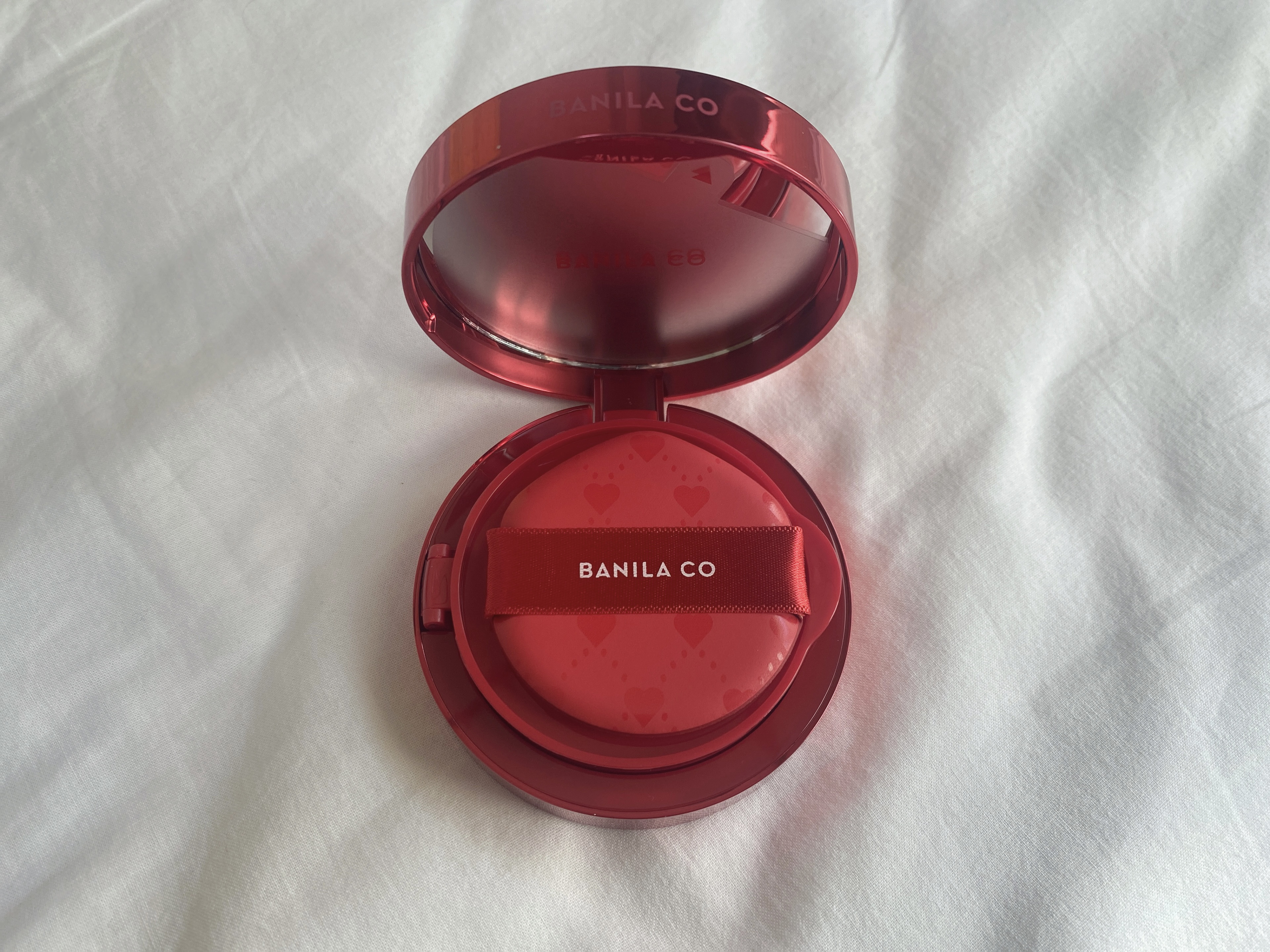 カバーリシャス アルティメット ホワイトクッション/BANILA CO/クッションファンデーションを使ったクチコミ（2枚目）