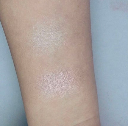 パールグロウハイライト/CEZANNE/パウダーハイライトを使ったクチコミ(4枚目)