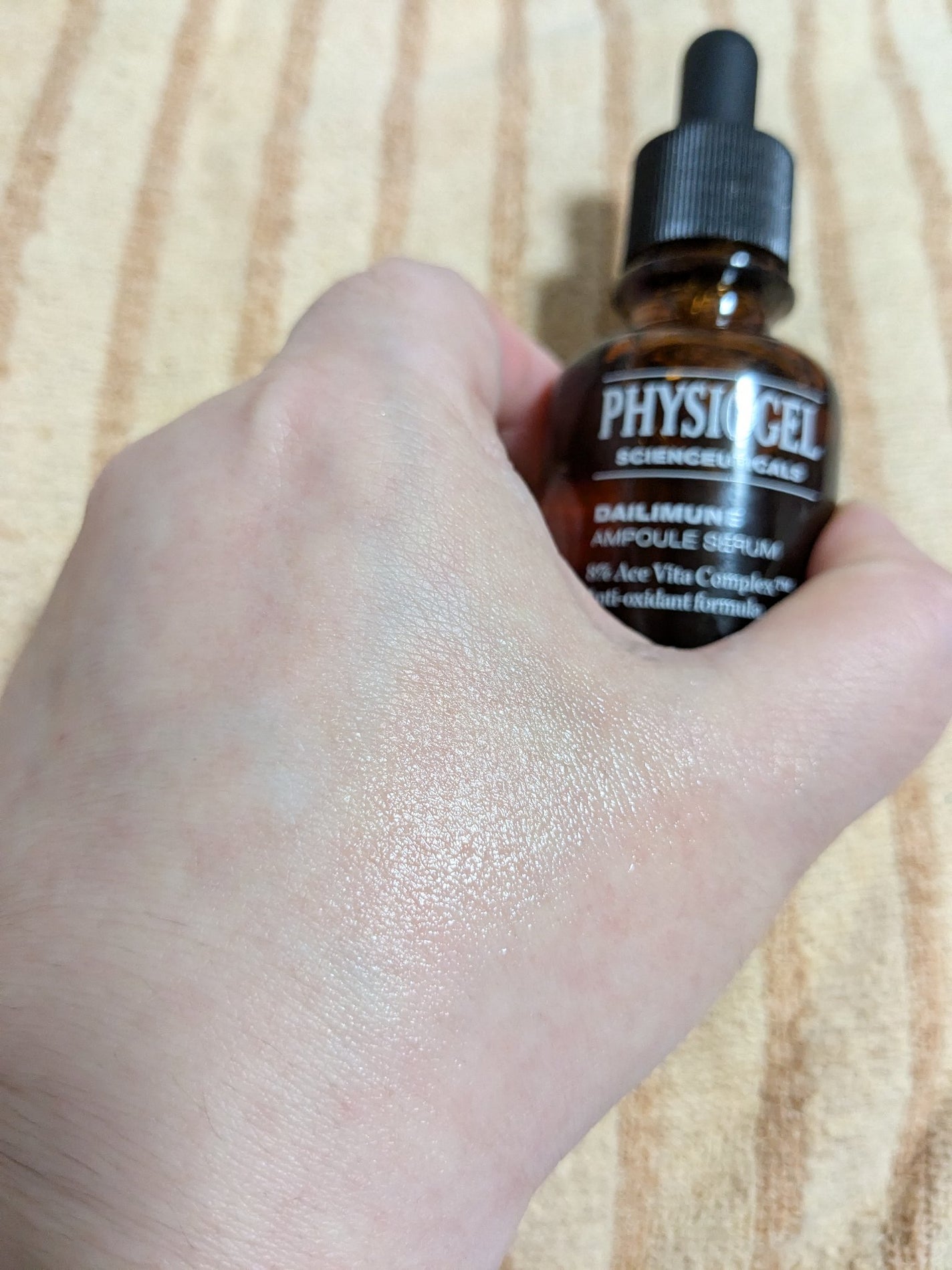 サイエンシューティカルズアンプル /PHYSIOGEL/美容液を使ったクチコミ(3枚目)