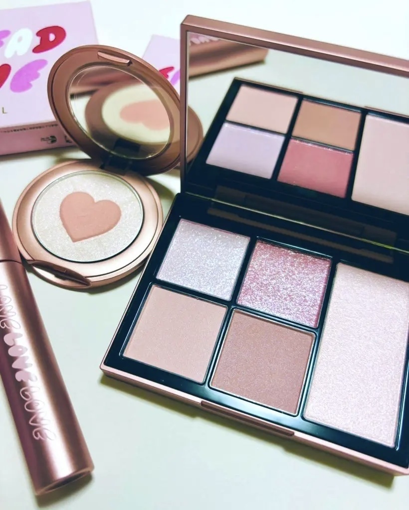 フェイス スタイリスト/SNIDEL BEAUTY/アイシャドウパレットを使ったクチコミ（1枚目）