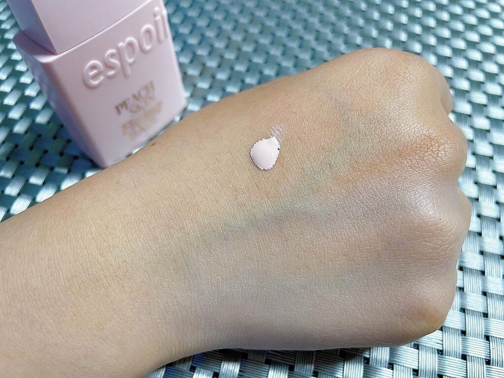 mayu on LIPS 「アットコスメ東京(原宿)でpop-upプロモーション中の話題の..」(4枚目)