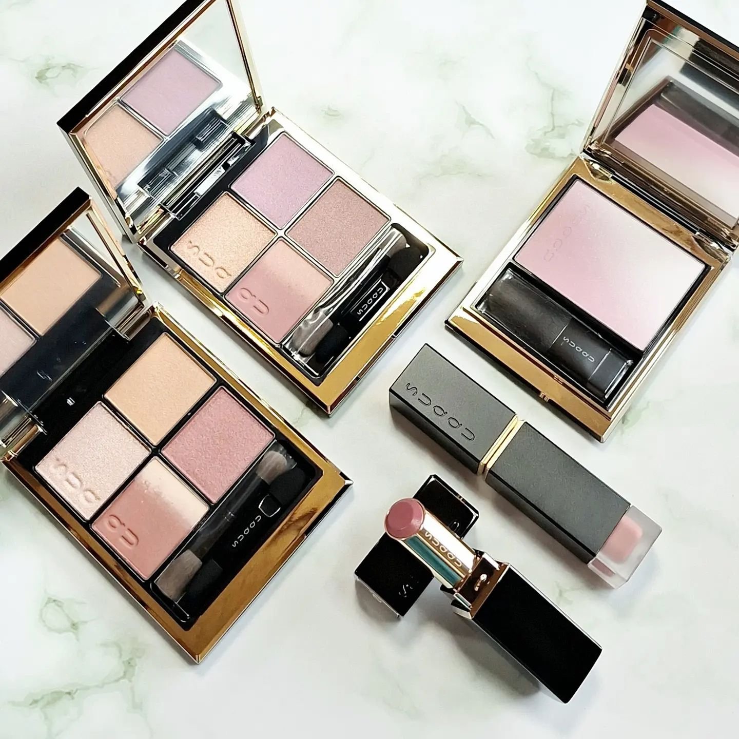 コンフォート リップ フルイド フォグ/SUQQU/口紅を使ったクチコミ（1枚目）