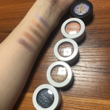 Super Shock Shadow/ColourPop/パウダーアイシャドウを使ったクチコミ（3枚目）