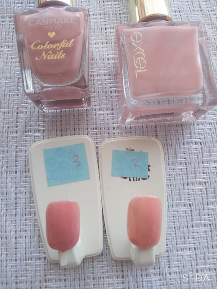 カラフルネイルズ/キャンメイク/マニキュアを使ったクチコミ(2枚目)