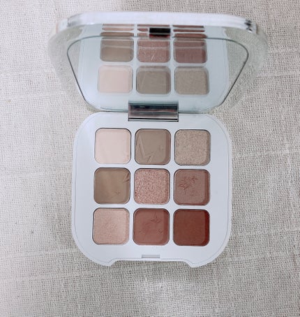 絵画アイシャドウパレット/MilleFée/アイシャドウパレットを使ったクチコミ(4枚目)