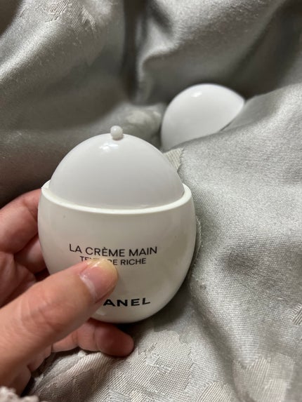 ラ クレーム マン リッシュ/CHANEL/ハンドクリームを使ったクチコミ(2枚目)