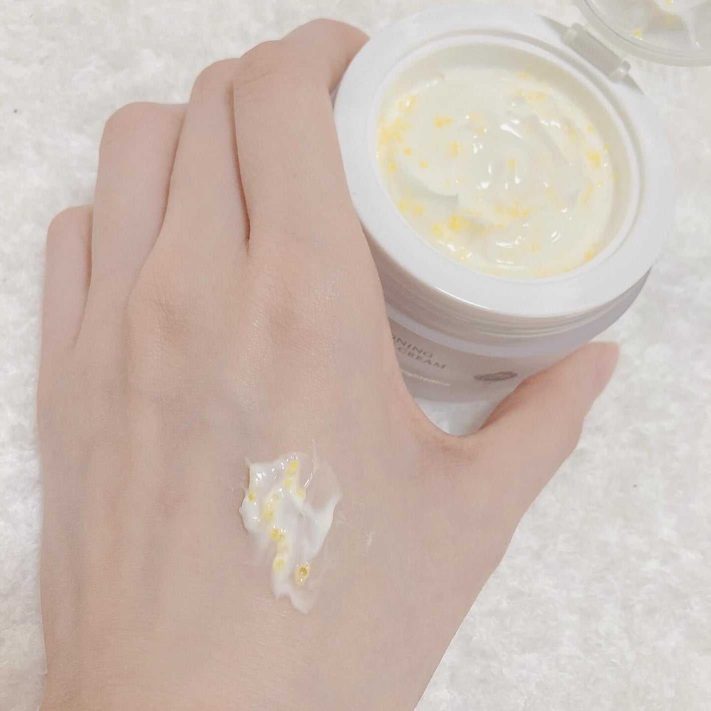 ビタトーニングカプセルクリーム/ダルバ/フェイスクリームを使ったクチコミ(3枚目)